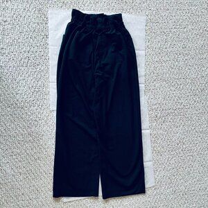 Aritzia Sunday Best Shellie Pant | Size 2 | Night Navy | High-Waisted